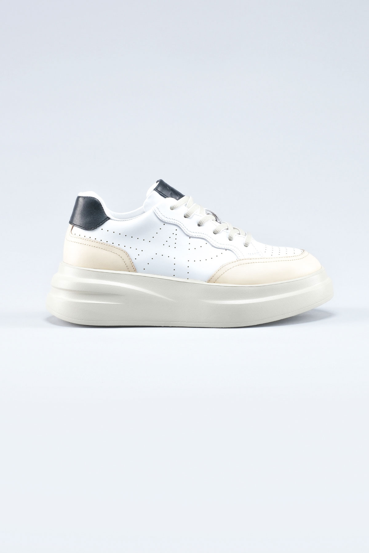 Carfier 2481 275 Z Beyaz Hakiki Deri Kadın Sneaker Ayakkabı
