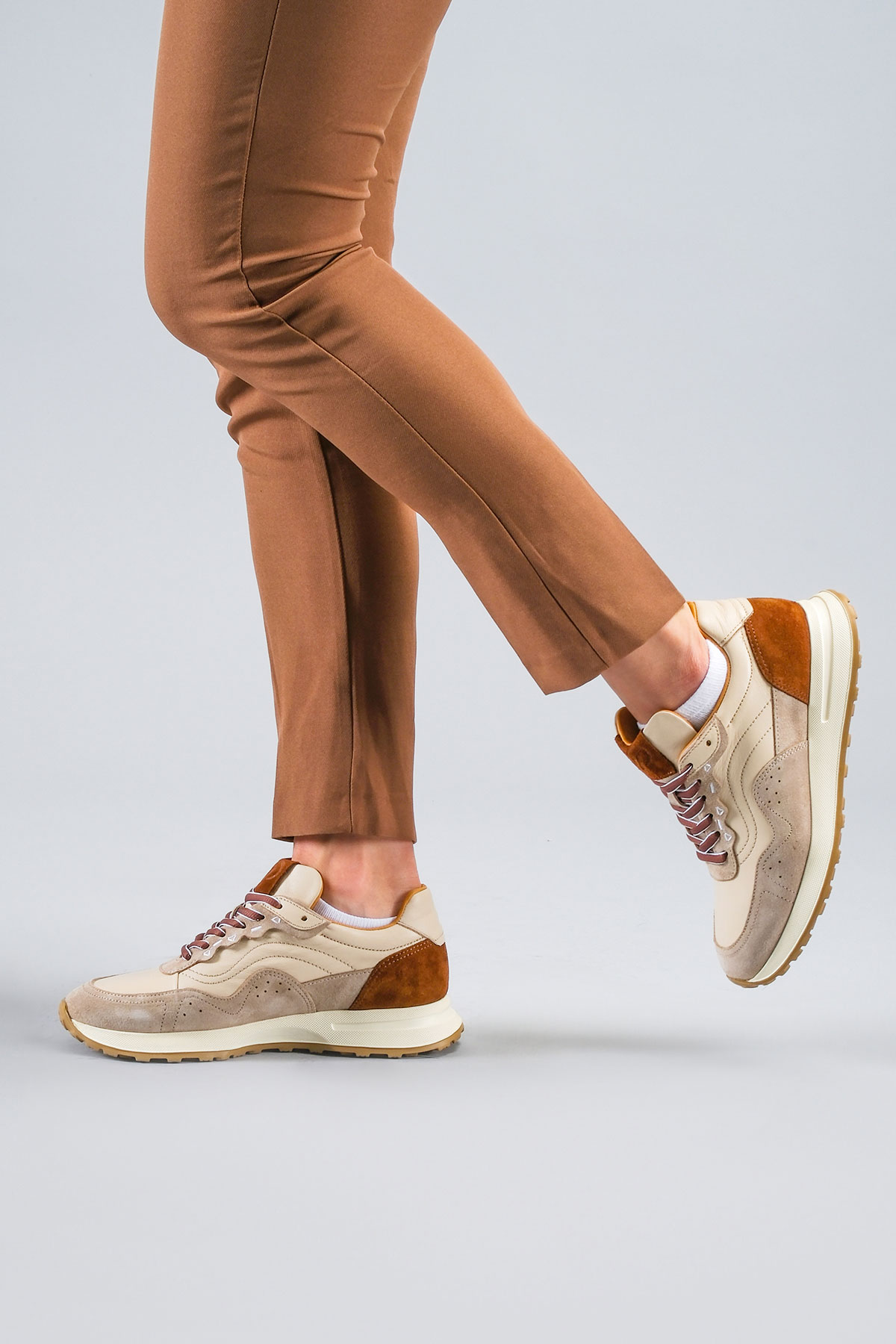 Carfier 2482 255 Z Bej Hakiki Deri Kadın Sneaker Ayakkabı