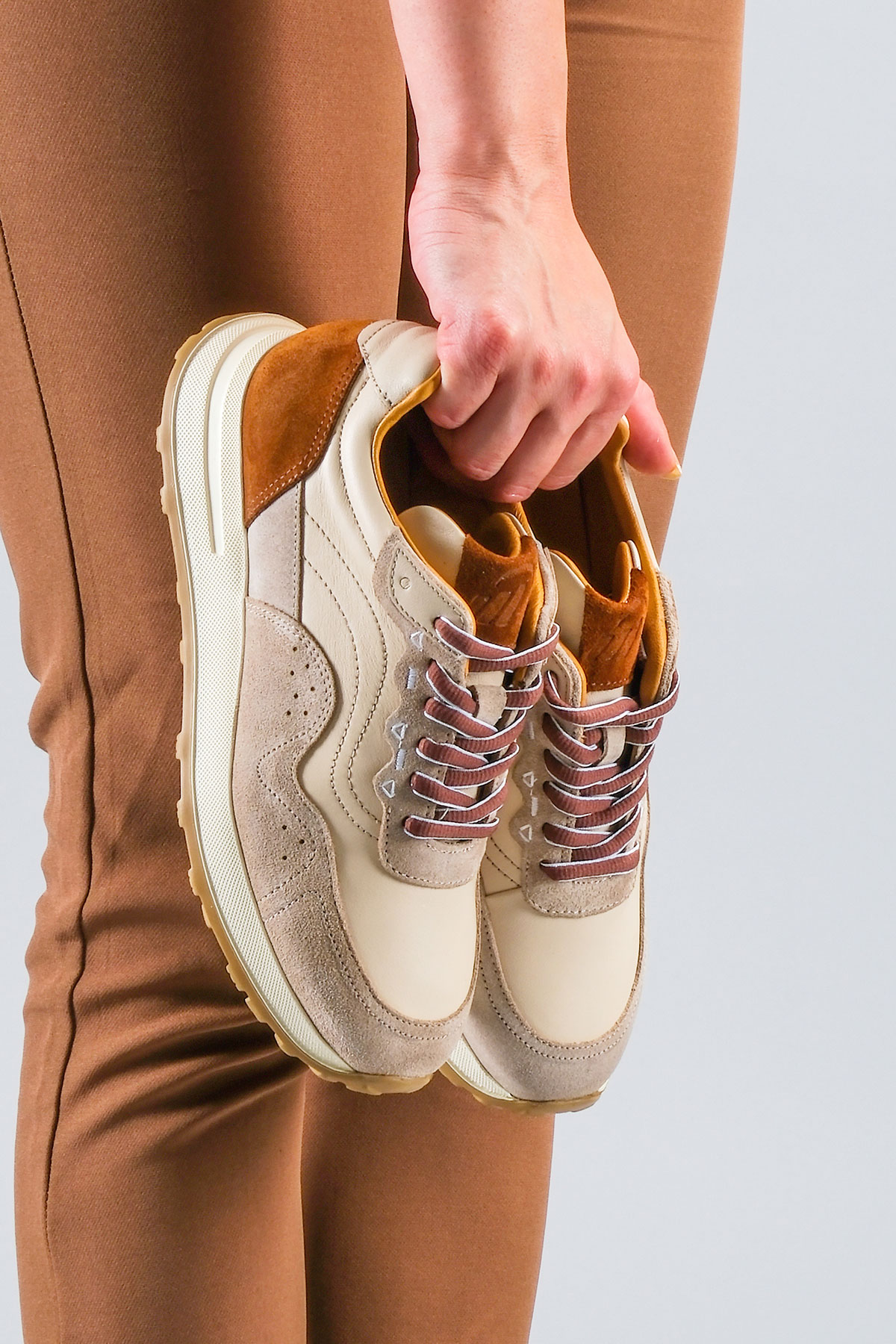 Carfier 2482 255 Z Bej Hakiki Deri Kadın Sneaker Ayakkabı